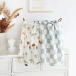 LifeTree Muslin Swaddle Blankets: 2-Pack Neutral Soft Baby Swaddling Wraps